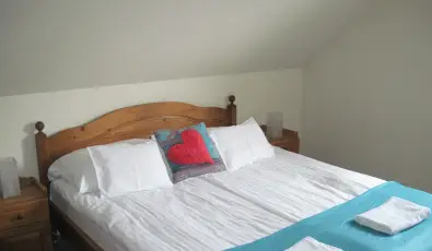 B�nyei Fogad� �s �tterem Erd�b�nye