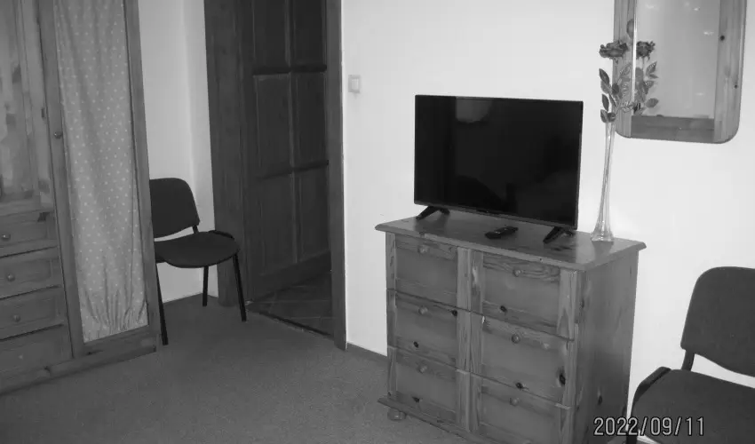 B�nyei Fogad� �s �tterem Erd�b�nye - M�jus 1. (min. 2 �j)