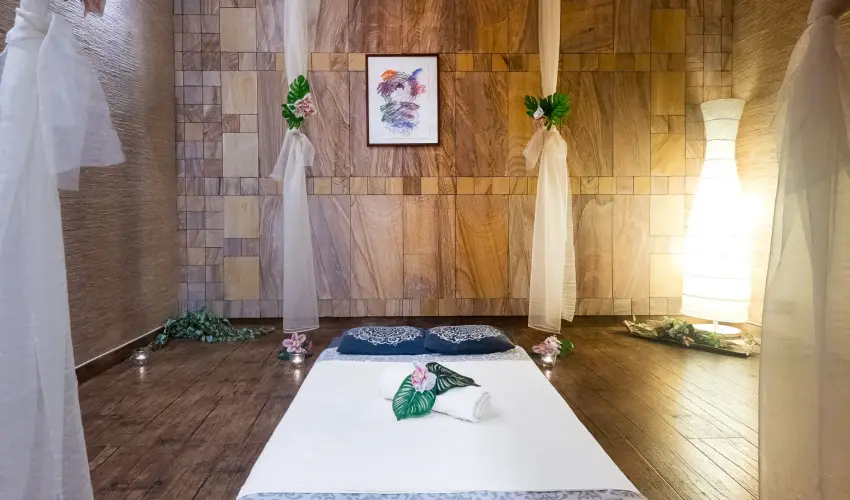 Hotel Aquarell Cegl�d - Maj�lis az Aquarellben (min. 2 �j)