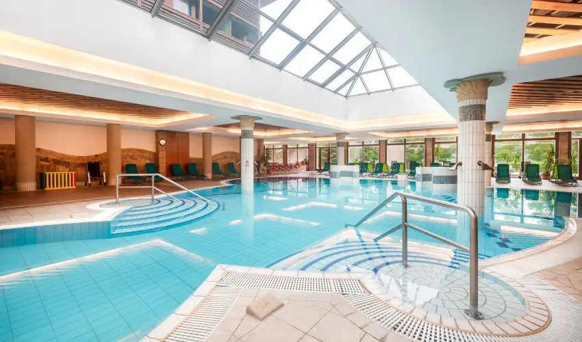 Hotel Aquarell Cegl�d - Maj�lis az Aquarellben (min. 2 �j)