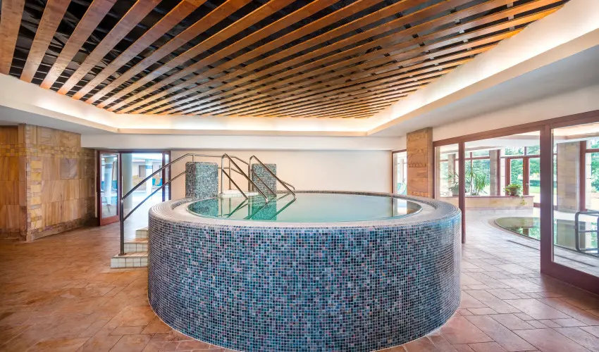 Hotel Aquarell Cegl�d - Maj�lis az Aquarellben (min. 2 �j)