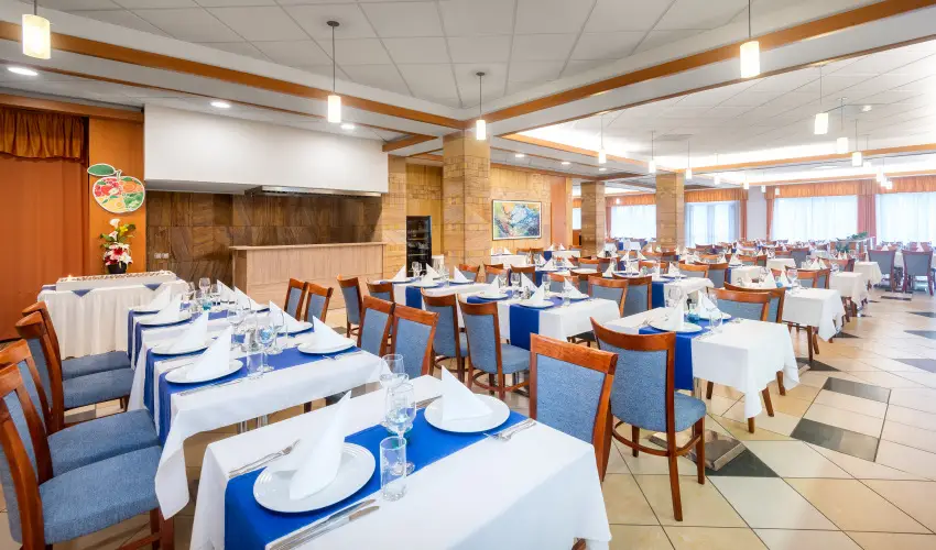 Hotel Aquarell Cegl�d - Maj�lis az Aquarellben (min. 2 �j)