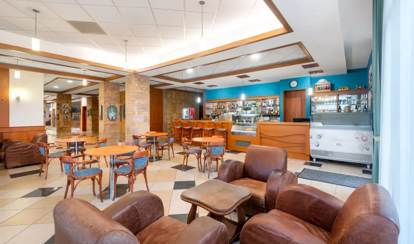 Hotel Aquarell Cegl�d - Maj�lis az Aquarellben (min. 2 �j)