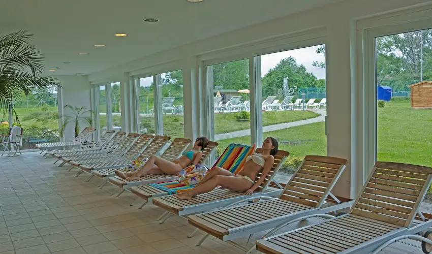 Szpia Bio & Art Hotel Zsmbk - Mjus 1. - teljes elrefizetssel (min. 2 j)