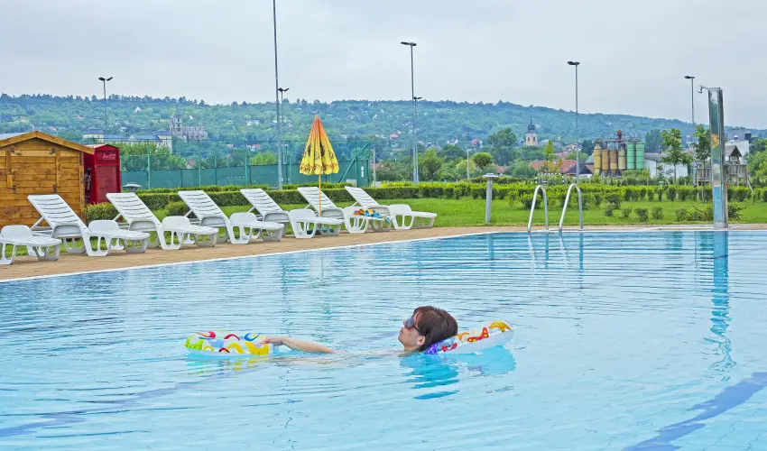 Szpia Bio & Art Hotel Zsmbk - Mjus 1. - teljes elrefizetssel (min. 2 j)