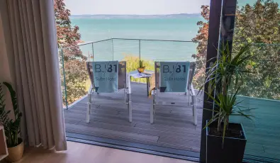 BJ81 Suite Hotel Sifok