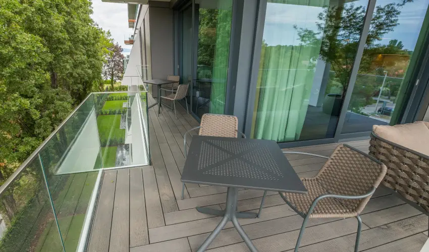 BJ81 Suite Hotel Sifok - Mjus 1. - teljes elrefizetssel (min. 3 j)