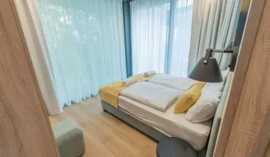 BJ81 Suite Hotel Sifok