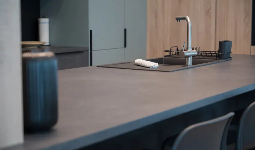 BJ81 Suite Hotel Sifok - Mjus 1. - teljes elrefizetssel (min. 3 j)