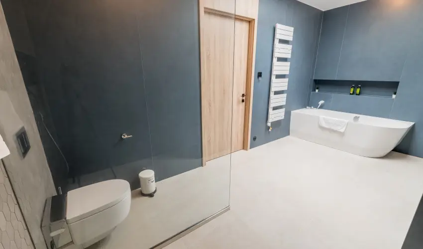 BJ81 Suite Hotel Sifok - Mjus 1. - teljes elrefizetssel (min. 3 j)