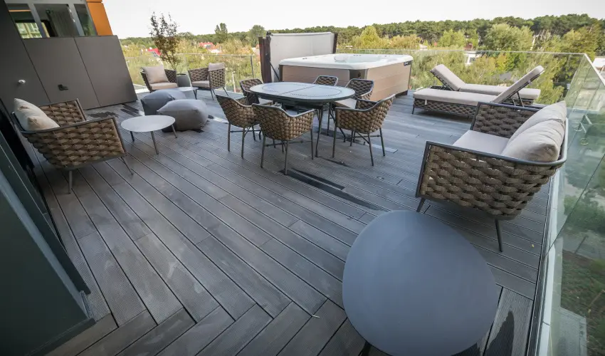 BJ81 Suite Hotel Sifok - Mjus 1. - teljes elrefizetssel (min. 3 j)