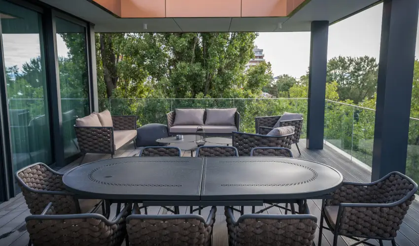 BJ81 Suite Hotel Sifok - Mjus 1. - teljes elrefizetssel (min. 3 j)