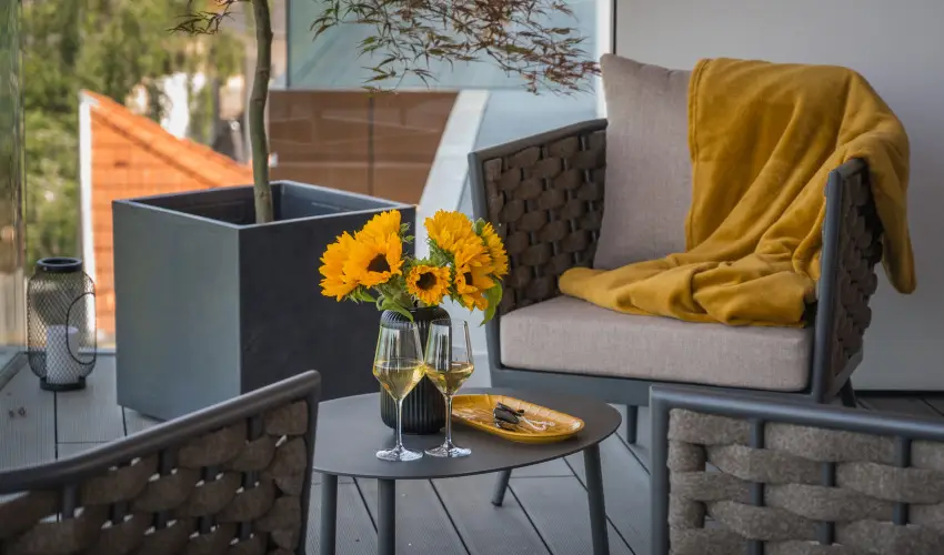 BJ81 Suite Hotel Sifok - Mjus 1. - teljes elrefizetssel (min. 3 j)