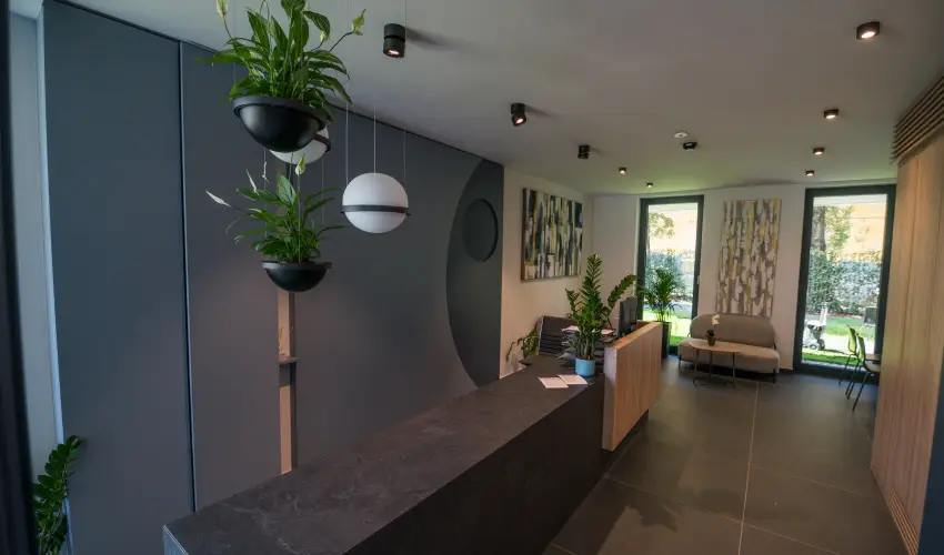 BJ81 Suite Hotel Sifok - Mjus 1. - teljes elrefizetssel (min. 3 j)