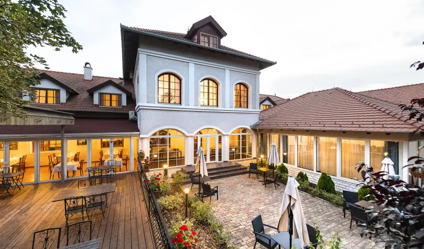 Bodrogi Kria Wellness Hotel Inrcs - Mjus 1.