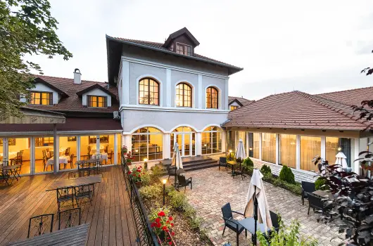 Bodrogi K�ria Wellness Hotel - M�jus 1.