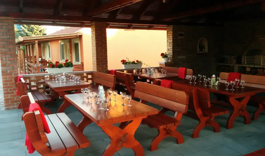 Boglrka Panzi-tterem  Mezkvesd - Mjus 1. (min. 2 j)