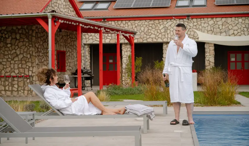 Bohm Borklub Tllya - Mjus 1.