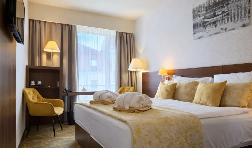 Bonvital Wellness & Gastro Hotel H�v�z H�v�z - M�jus 1. - teljes el�refizet�ssel