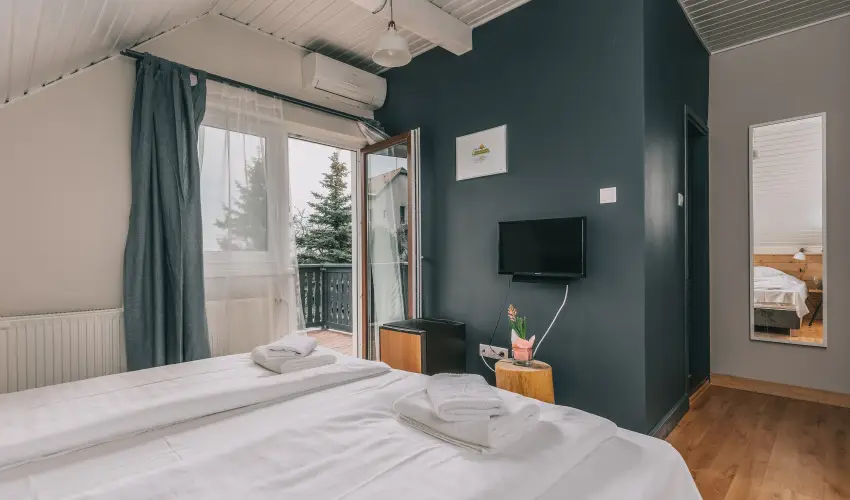 Borbartok Panzi Badacsonytomaj - Mjus 1. (min. 2 j)