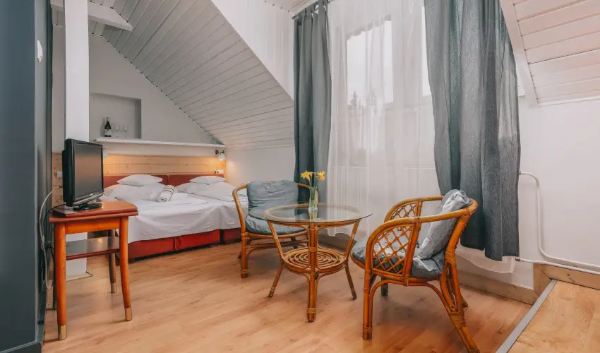 Borbartok Panzi Badacsonytomaj - Mjus 1. (min. 2 j)