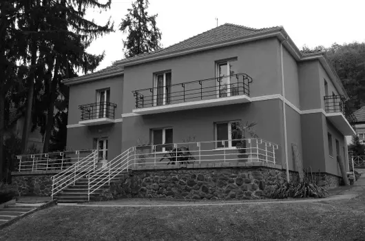 Bor�ka Panzi� - M�jus 1. (min. 2 �j)