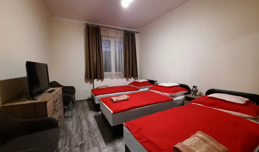 Borostyn Szllshely Debrecen - Mjus 1.