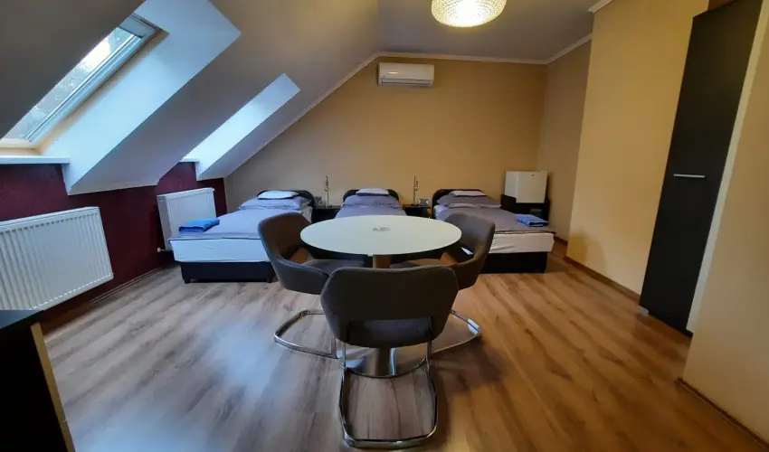 Borostyn Szllshely Debrecen - Mjus 1.