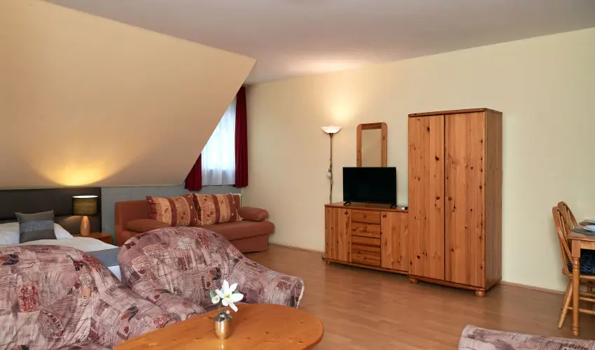 Brigitte Apartman Bk, Bkfrd - Mjus 1. (min. 2 j)