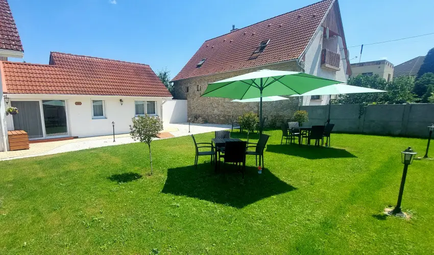 Bk City Apartments Bk, Bkfrd - Mjus 1.