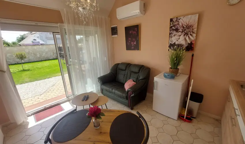 Bk City Apartments Bk, Bkfrd - Mjus 1.