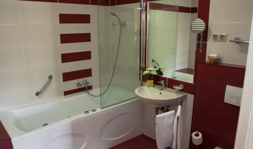 Calimbra Konferencia & Wellness Hotel Miskolctapolca - M�jus 1. (min. 2 �j)