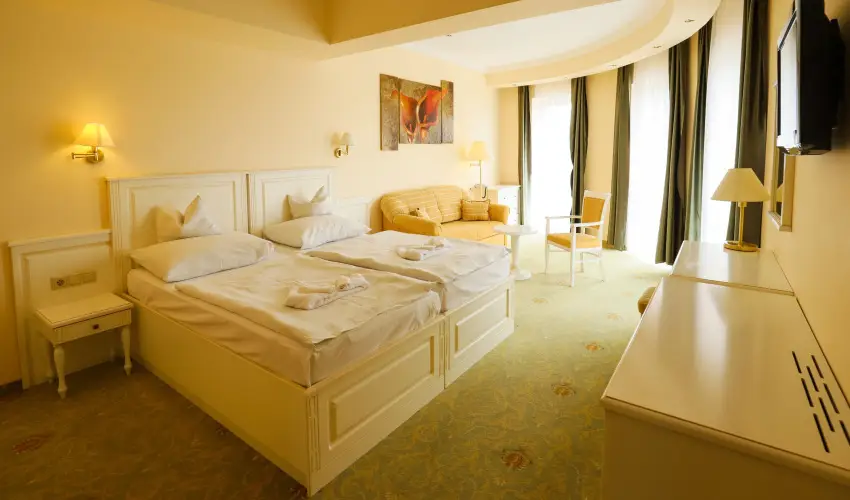 Calimbra Konferencia & Wellness Hotel Miskolctapolca - M�jus 1. (min. 2 �j)