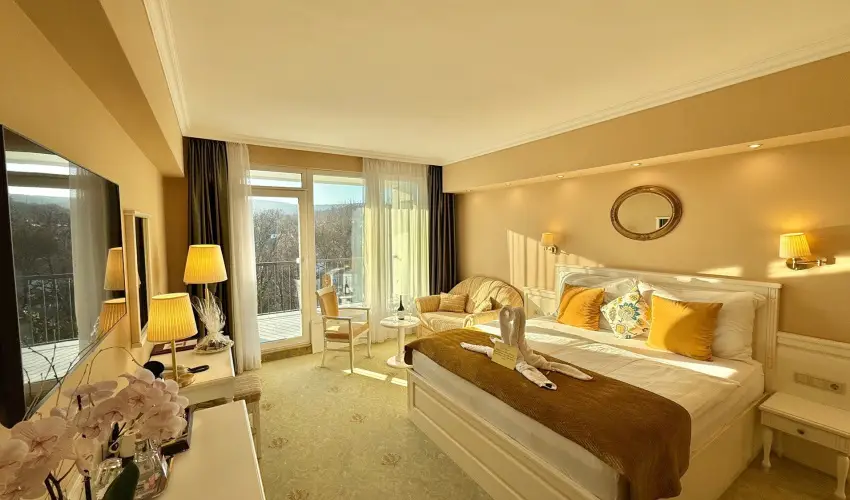 Calimbra Konferencia & Wellness Hotel Miskolctapolca - M�jus 1. (min. 2 �j)