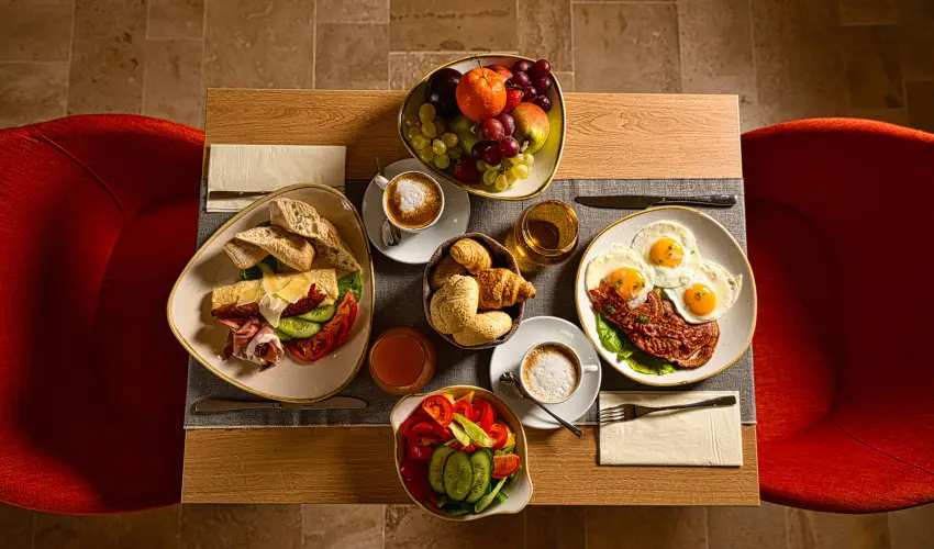 Cardoner Hotel Pilisszentkereszt - Mjus 1. (min. 2 j)