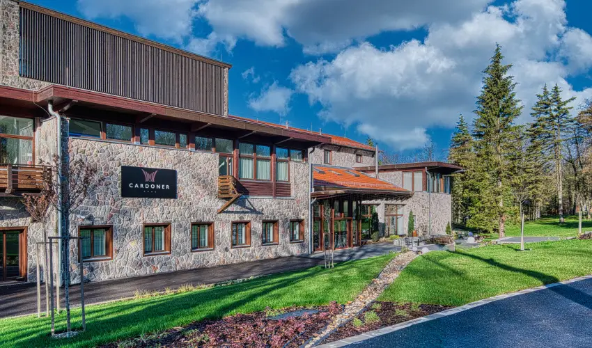 Cardoner Hotel Pilisszentkereszt - Mjus 1. (min. 2 j)