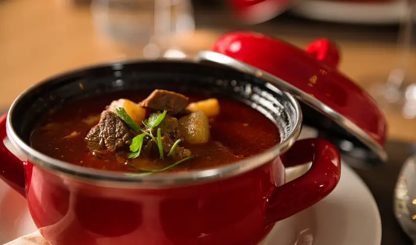 Cardoner Hotel Pilisszentkereszt - Mjus 1. (min. 2 j)