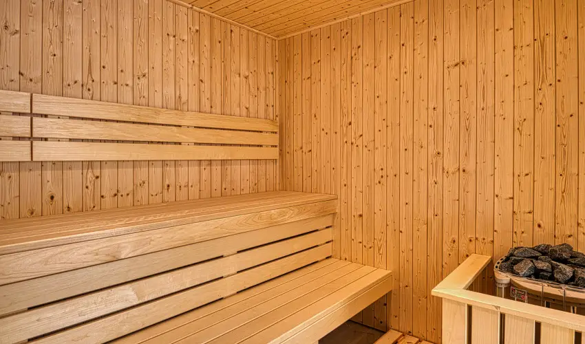 Cardoner Hotel Pilisszentkereszt - Mjus 1. (min. 2 j)