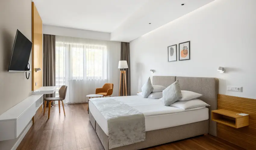 Cardoner Hotel Pilisszentkereszt - M�jus 1. (min. 2 �j)