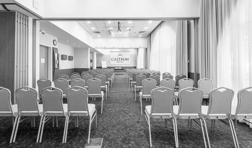 Castrum Hotel Sz�kesfeh�rv�r - M�jus 1. (min. 2 �j)