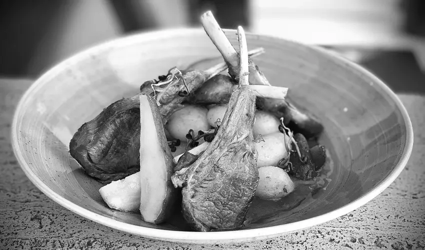 Castrum Hotel Sz�kesfeh�rv�r - M�jus 1. (min. 2 �j)