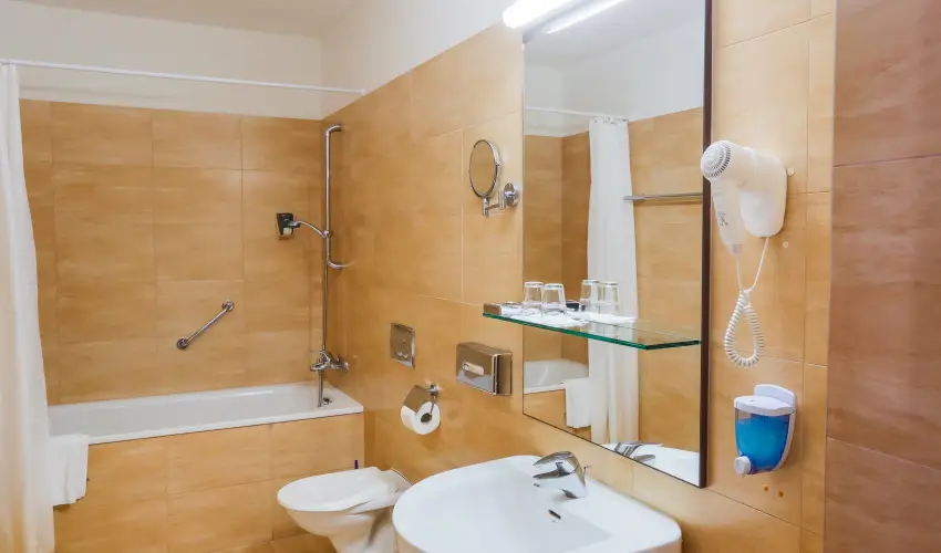 CE Plaza Hotel Si�fok - CE Plaza wellness Maj�lis & Any�k napja (min. 2 �j)