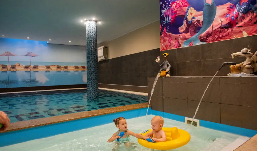 CE Plaza Hotel Si�fok - CE Plaza wellness Maj�lis & Any�k napja (min. 2 �j)