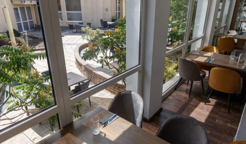 CE Plaza Hotel Si�fok - CE Plaza wellness Maj�lis & Any�k napja (min. 2 �j)