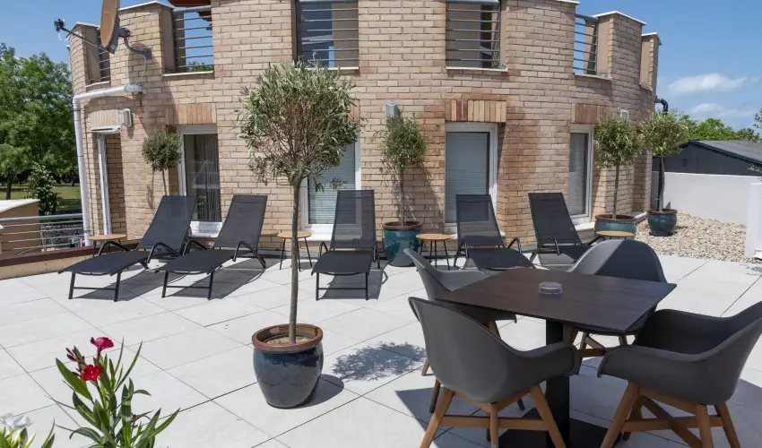 CE Plaza Hotel Si�fok - CE Plaza wellness Maj�lis & Any�k napja (min. 2 �j)