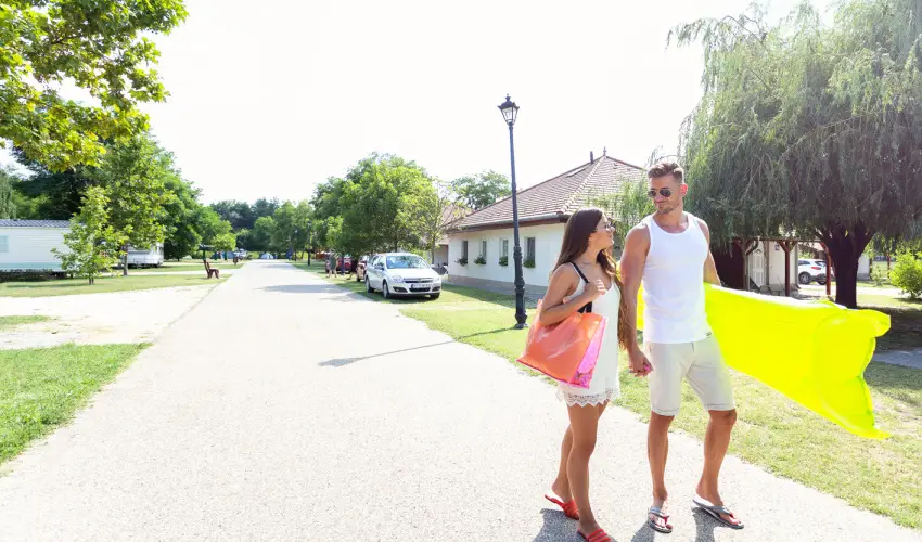 Cegldfrd Apartmanpark s Kemping Cegld - Mjus 1. (min. 2 j)