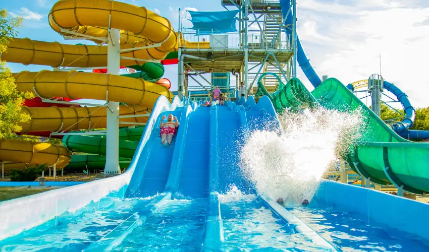 Cegldfrd Apartmanpark s Kemping Cegld - Mjus 1. (min. 2 j)