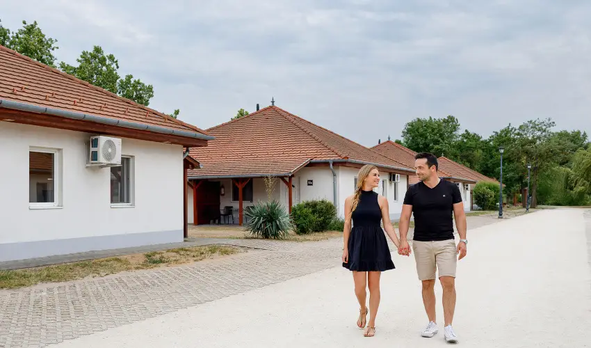 Cegl�df�rd� Apartmanpark �s Kemping Cegl�d - M�jus 1. (min. 2 �j)