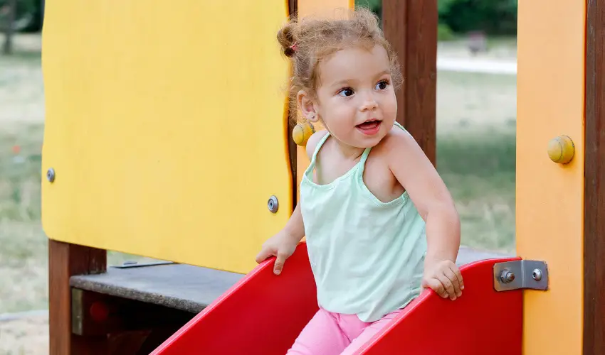 Cegl�df�rd� Apartmanpark �s Kemping Cegl�d - M�jus 1. (min. 2 �j)