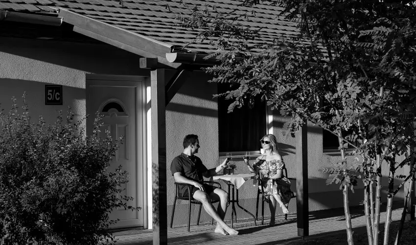 Cegl�df�rd� Apartmanpark �s Kemping Cegl�d - M�jus 1. (min. 2 �j)